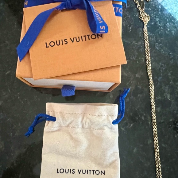 Louis Vuitton Gold Lock and Key Necklace - Picture 2 of 3